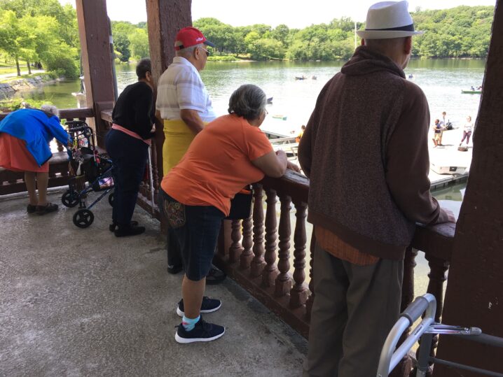 Participants from 125A enjoyed an outing to Jamaica Pond